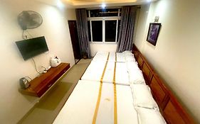 Hang Nga Luxury Hotel
